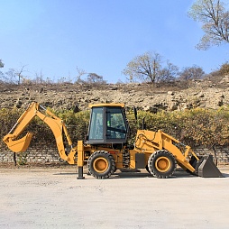 ����������-��������� LTZ30-25 (����� ������������ ����� - 1,4 �3, ��������� Cummins (75 ���) 102 �.�., 4�4, ���������, �����������)