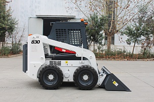 ����-��������� HY-830 (���������������-830 ��., ������� ��� -2980 ��., ����� �����-0,5 �3, �������� ���������-62 �.�.)