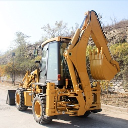 ����������-��������� LTZ30-25 (����� ������������ ����� - 1,4 �3, ��������� Cummins (75 ���) 102 �.�., 4�4, ���������, �����������)