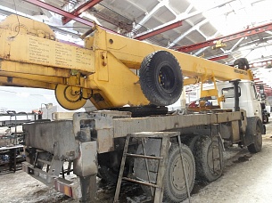 Ремонт поворотной части автокранов